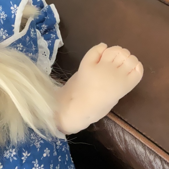 Cabbage patch kid 1982 girl one tooth - Picture 7 of 11